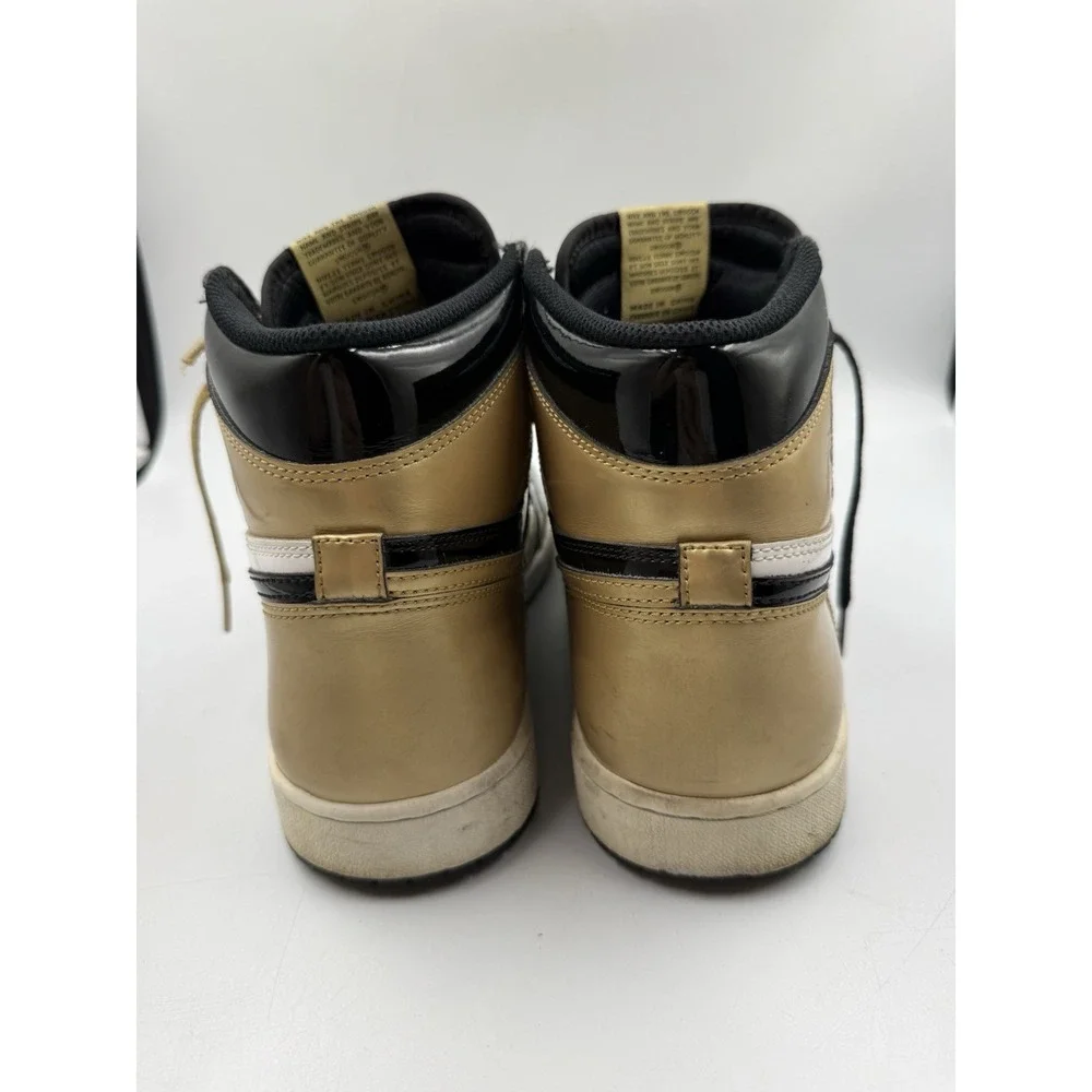 Air Jordan 1 Retro High Gold Toe Size 10.5